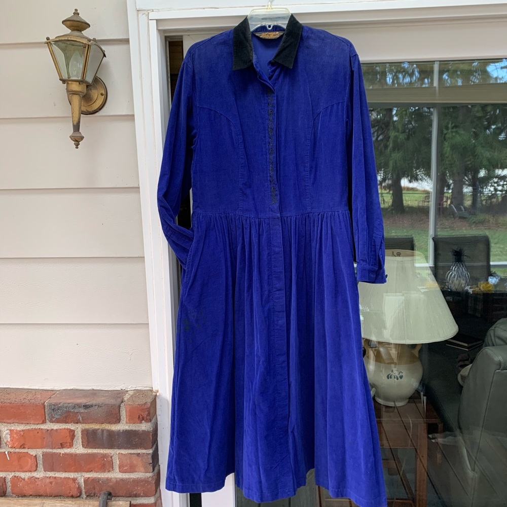 Eddie Bauer fine wale deep blue, dress Sz M
